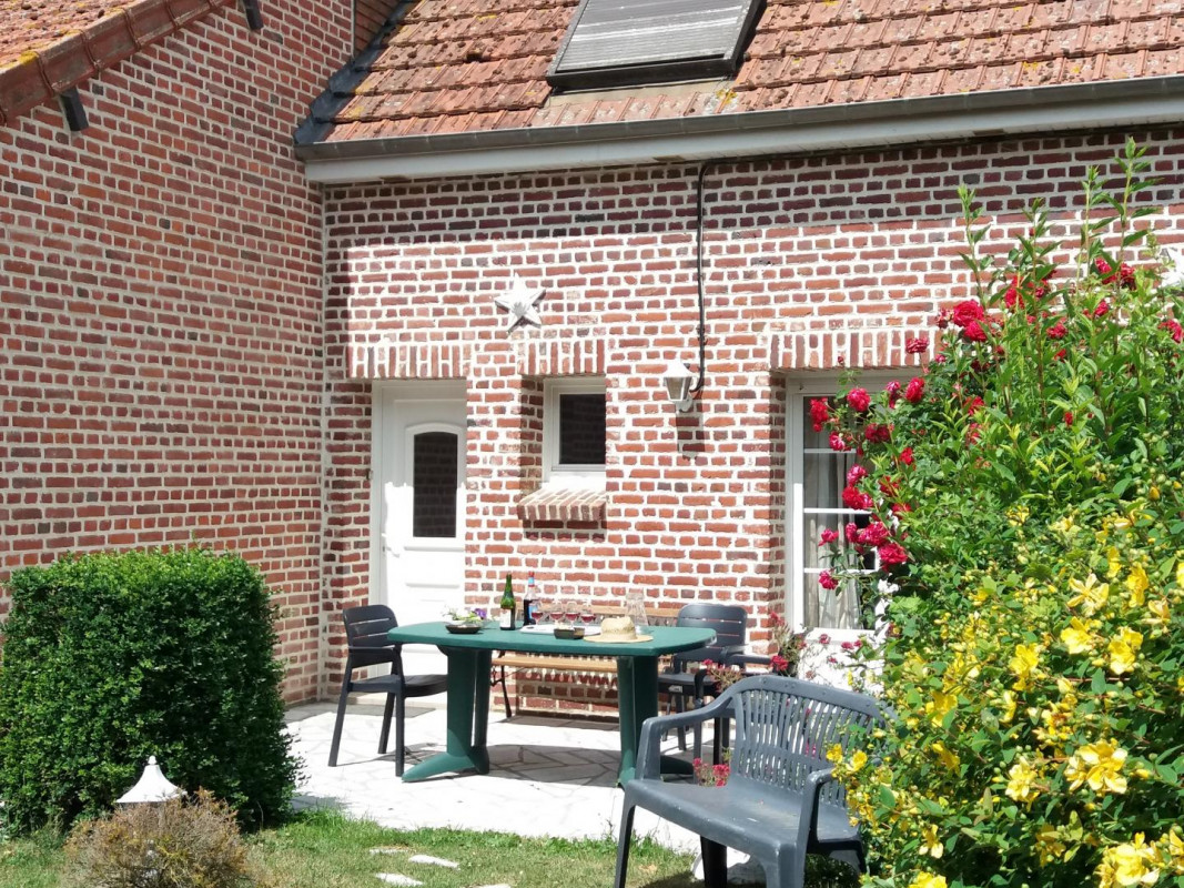 photo 0