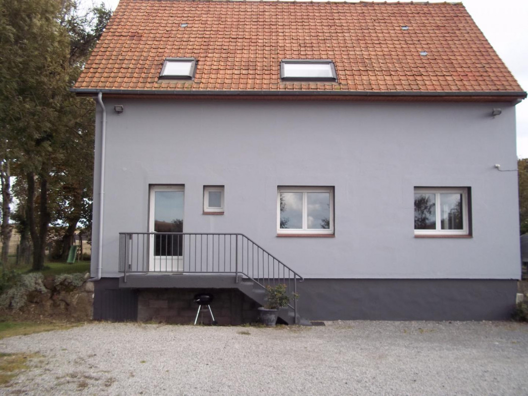 photo 0