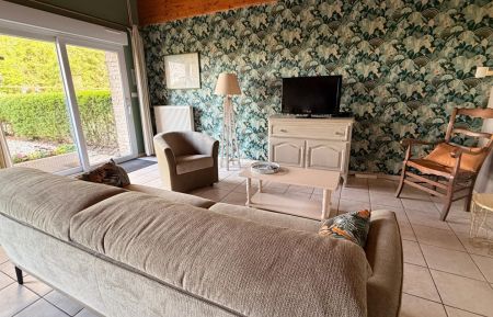 G&icirc;te n&deg;G15262 Marck - Pas-de-Calais - Espace salon vaste et confortable