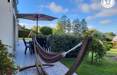 G&icirc;te n&deg;G622678 Carly - Pas-de-Calais - Terrasse privative avec salon de jardin, hamac, barbecue et parasol 