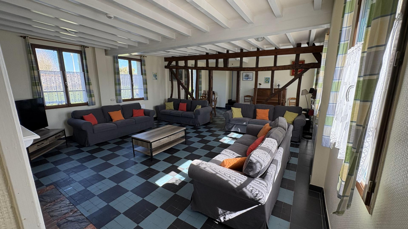 Extérieur et terrasse du gîte