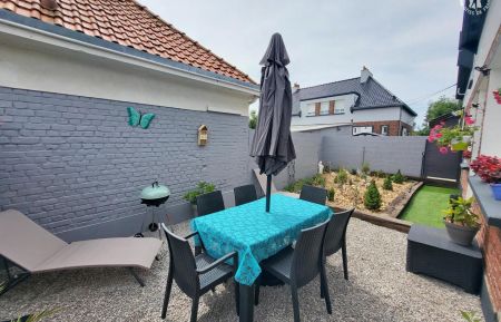 G&icirc;te n&deg;G622341 Oye-Plage - Pas-de-Calais - Salon de jardin, barbecue, 2 bains de soleil