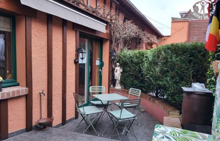 Terrasse privative avec salon de jardin Gîte n°G622630 Nielles-lès-Bléquin - Pas-de-Calais - Terrasse privative avec salon de jardin