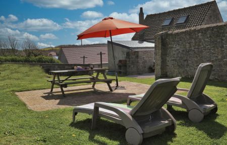 G&icirc;te n&deg;G414 Wimereux - Pas-de-Calais - Salon de jardin et bains de soleil 