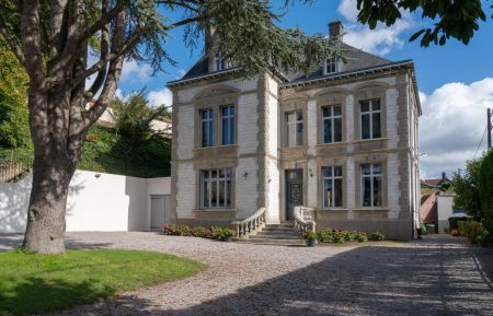 G&icirc;te n&deg;G622461 Neuville-sous-Montreuil - Pas-de-Calais - Fa&ccedil;ade c&ocirc;t&eacute; cour