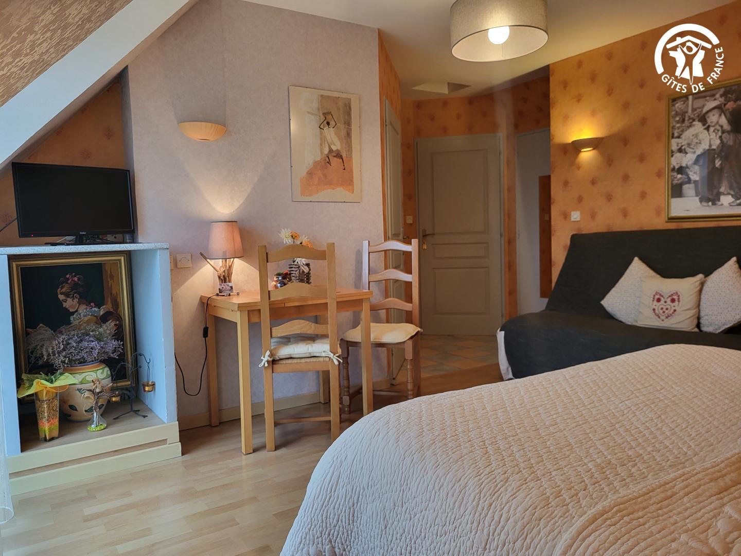 Chambre orange photo 19