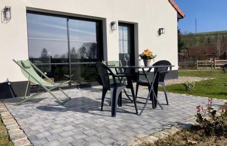 G&icirc;te n&deg;G622510 Maresville - Pas-de-Calais - Entr&eacute;e et terrasse