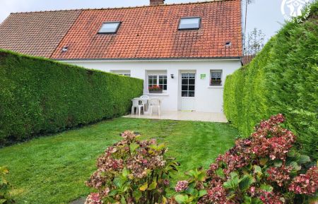 G&icirc;te n&deg;G5682 Baincthun - Pas-de-Calais - Jardin non clos priv&eacute; au g&icirc;te
