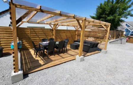 G&icirc;te n&deg;G622335 Calonne-Ricouart - Pas-de-Calais - Terrasse avec barbecue et pergolas avec salon de jardin
