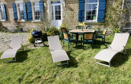 G&icirc;te n&deg;G622621 Baincthun - Pas-de-Calais - salon de jardin, transats et barbecue &agrave; disposition