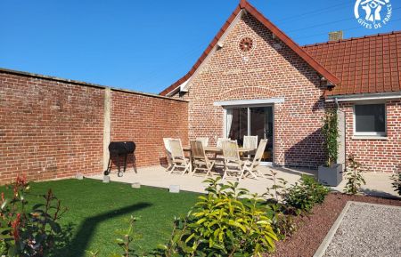 G&icirc;te n&deg;G02515 &Eacute;perlecques - Pas-de-Calais - Fa&ccedil;ade du g&icirc;te