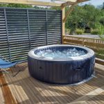 jacuzzi jacuzzi