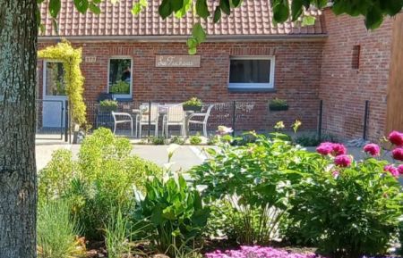 G&icirc;te n&deg;G622128 Ruminghem - Pas-de-Calais - Entr&eacute;e avec parking