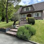 Maison en ext&eacute;rieur